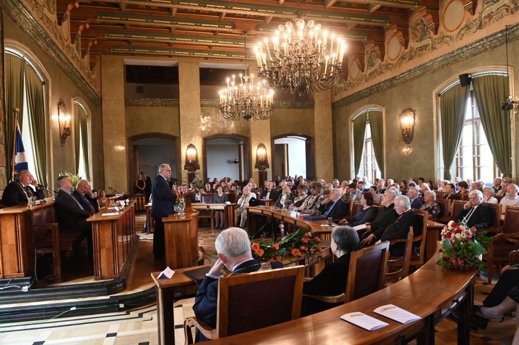 dsc_3399 copy.jpg-Honorowe Obywatelstwo Biserce Rajčić Januszowi Skalskiemu  Autor: W. Majka