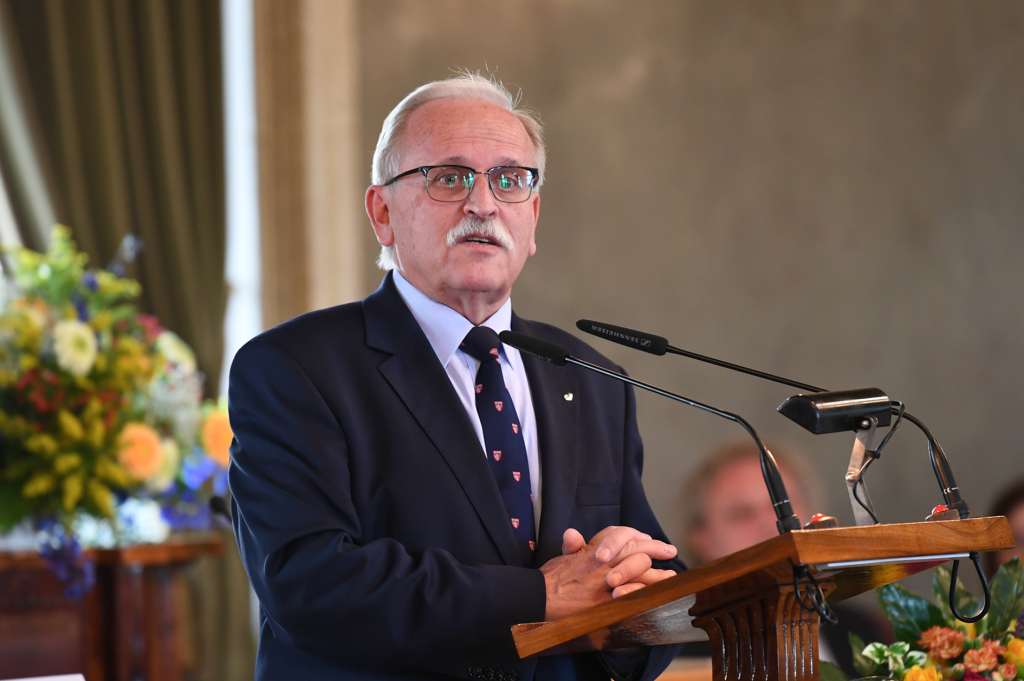 dsc_3410 copy.jpg-Honorowe Obywatelstwo Biserce Rajčić Januszowi Skalskiemu  Autor: W. Majka