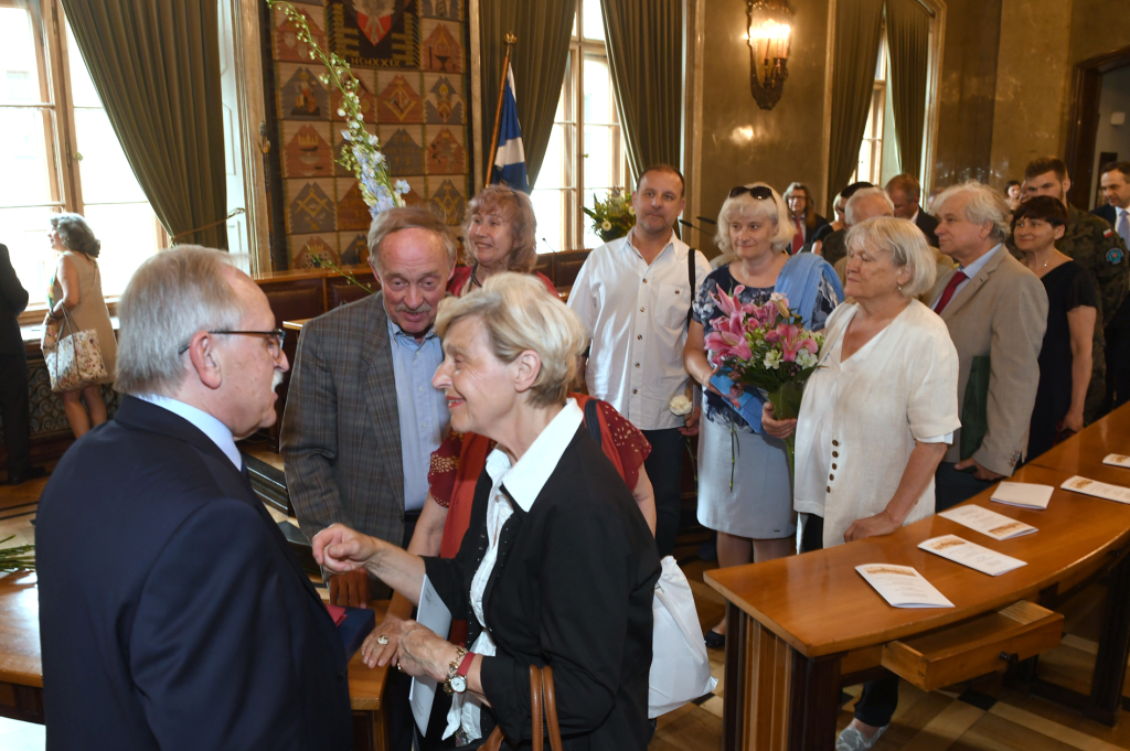 dsc_3446 copy.jpg-Honorowe Obywatelstwo Biserce Rajčić Januszowi Skalskiemu  Autor: W. Majka