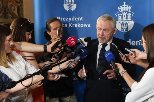 dsc_4373 copy.jpg-Briefing