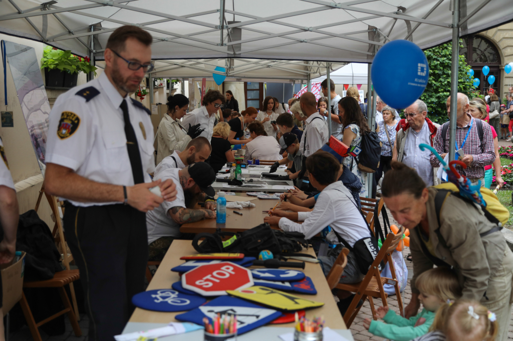 bs_kr_pl_20180603_imgl5795.jpg-Dzień Otwarty Magistratu  Autor: B. Świerzowski