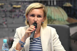 dsc_5612 copy.jpg-Lang Team