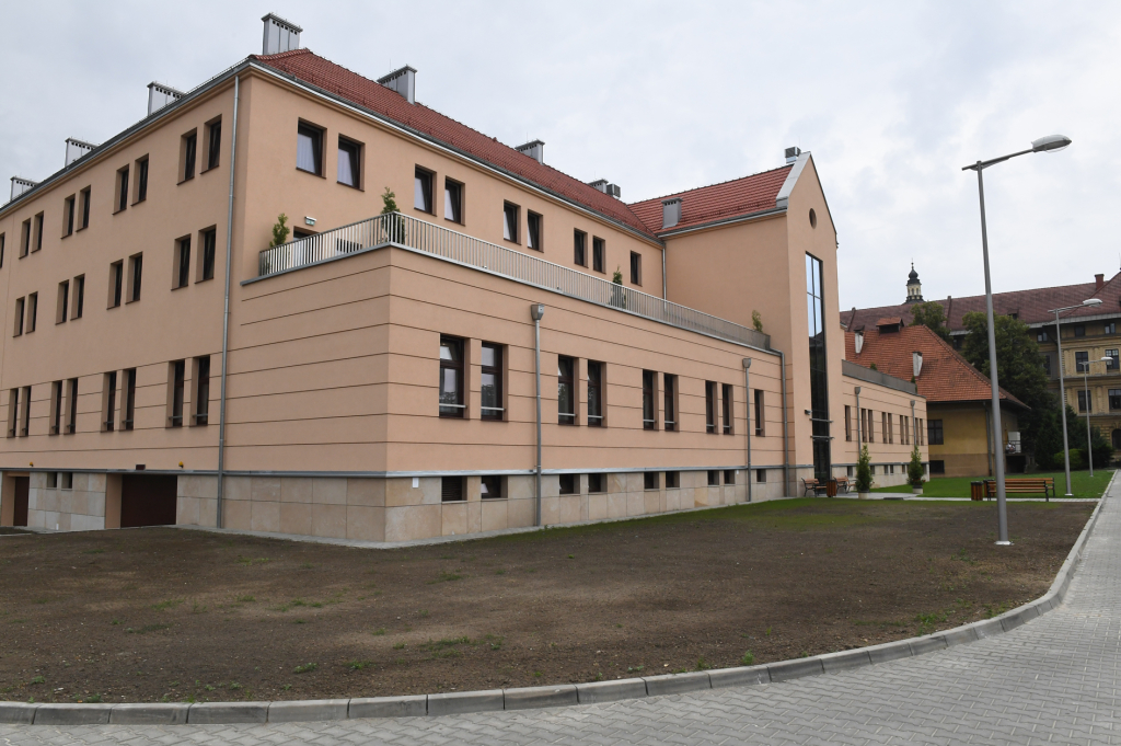 dsc_5705 copy.jpg-Otwarcie nowego pawilonu Domu Pomocy Społecznej im. Ludwika i Anny Helclów  Autor: W. Majka