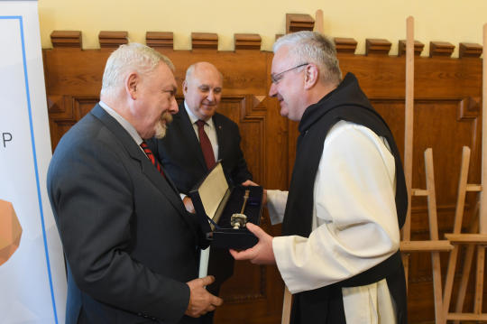 dsc_6059 copy.jpg-Uroczyste wręczenie tytułu „Filantrop Krakowa A. D. 2017”