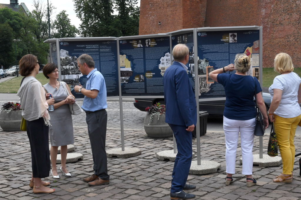 dsc_7158 copy.jpg-Otwarcie wystawy „Krakowscy inżynierowie okresu wyzwolenia”  Autor: W. Majka