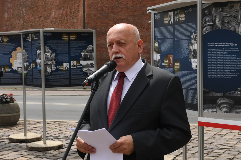 dsc_7170 copy.jpg-Otwarcie wystawy „Krakowscy inżynierowie okresu wyzwolenia”  Autor: W. Majka