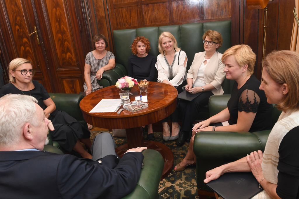 dsc_7413 copy.jpg-ofiary w Tenczynie  Autor: W. Majka