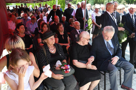 dsc_7462 copy.jpg-Uroczystości pogrzebowe Jana Nowaka