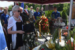 dsc_7468 copy.jpg-Uroczystości pogrzebowe Jana Nowaka