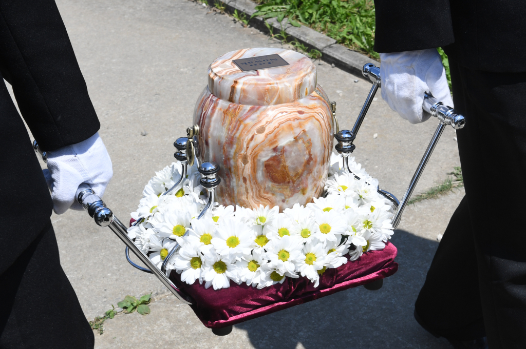 dsc_7505 copy.jpg-Uroczystości pogrzebowe Jana Nowaka  Autor: W. Majka