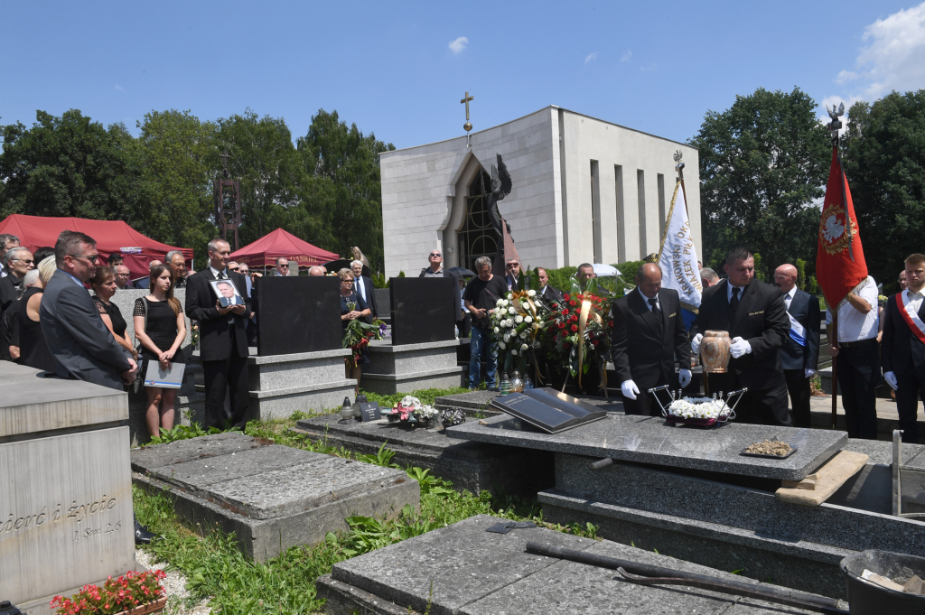 dsc_7528 copy.jpg-Uroczystości pogrzebowe Jana Nowaka  Autor: W. Majka