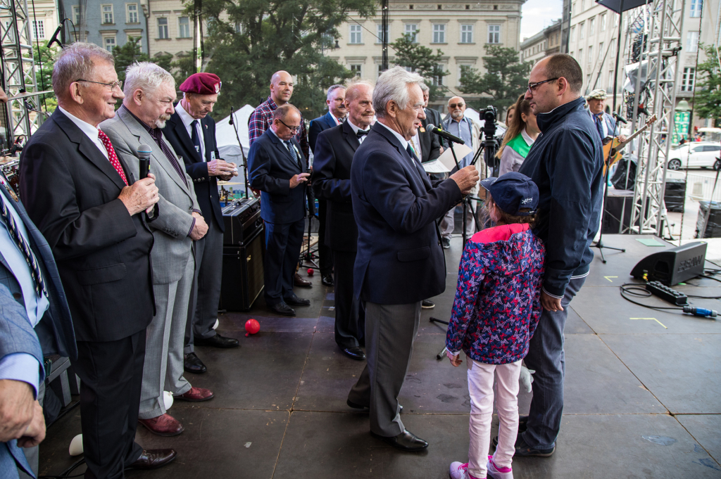 jg_otoprom_20180624_1905 copy.jpg-„Prometeusz  Autor: B. Świerzowski