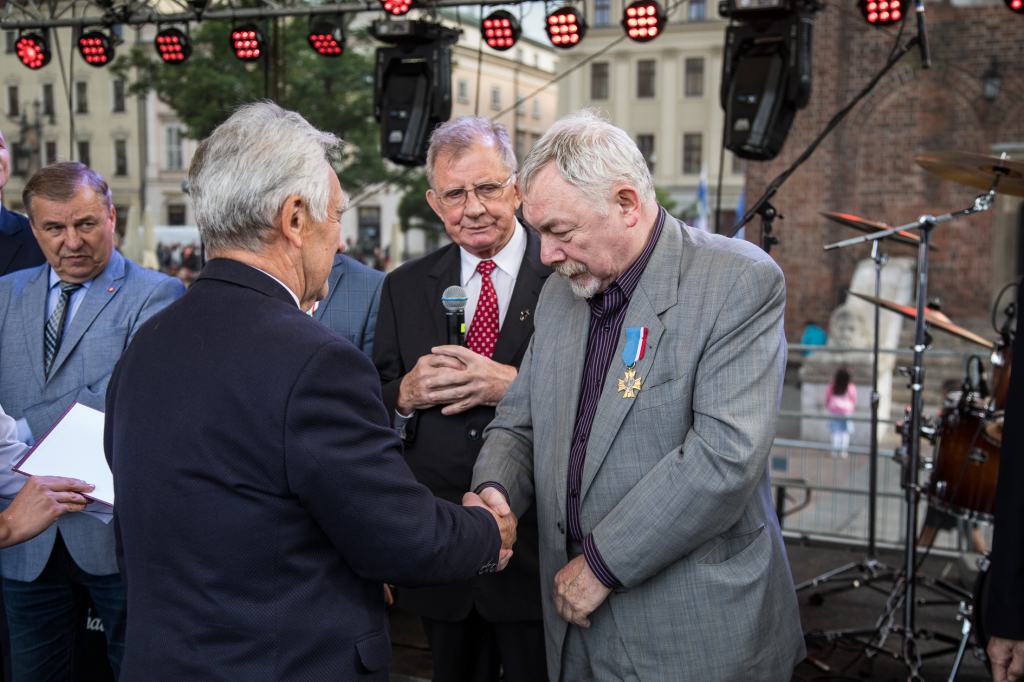 jg_otoprom_20180624_1937.jpg-„Prometeusz  Autor: B. Świerzowski