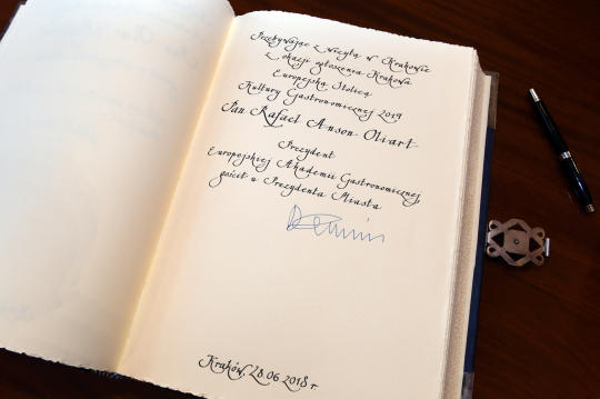 dsc_8002 copy.jpg-Europejskiej Akademii Gastronomicznej, Ambasador Królestwa Hiszpanii