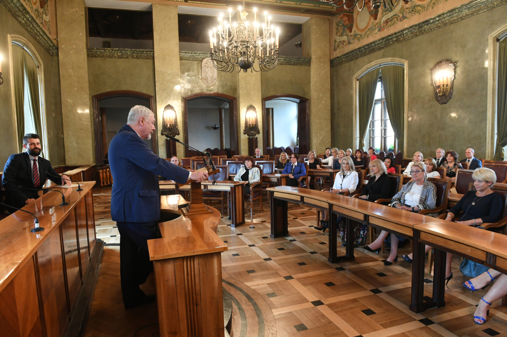 dsc_8252 copy.jpg-dyrektorom szkół  Autor: W. Majka