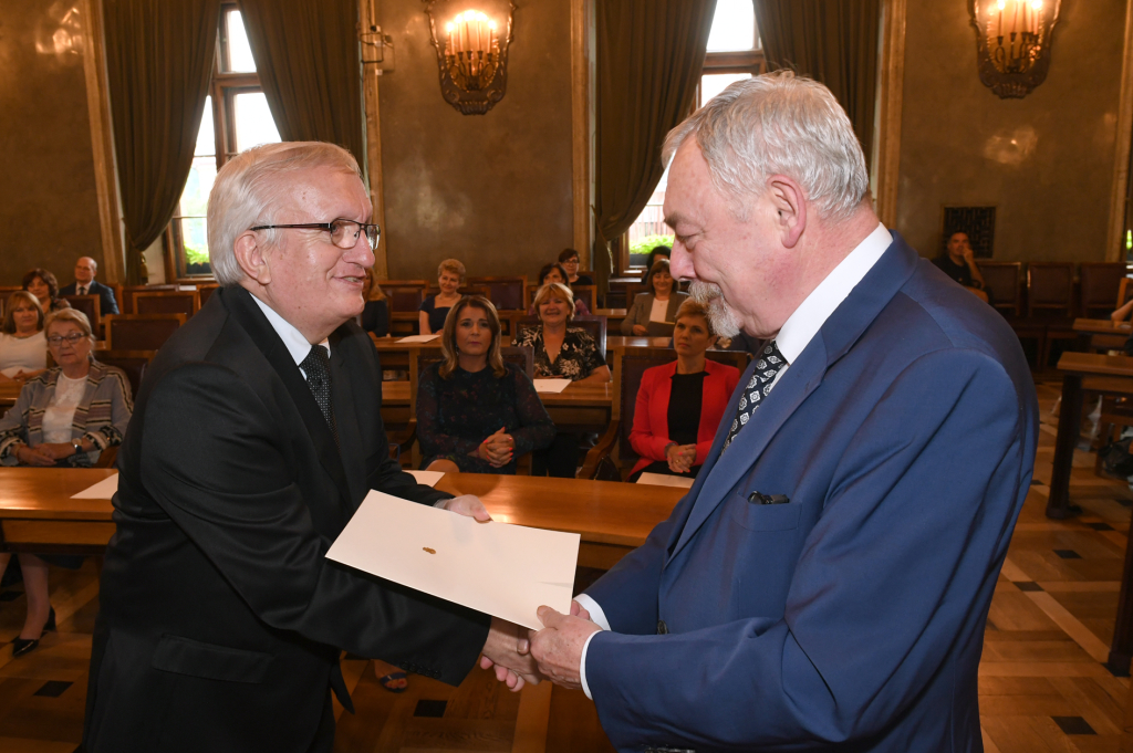 dsc_8340 copy.jpg-dyrektorom szkół  Autor: W. Majka