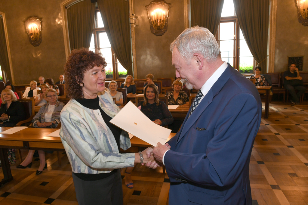 dsc_8348 copy.jpg-dyrektorom szkół  Autor: W. Majka