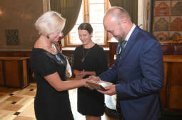 dsc_1384.jpg-Miodobranie