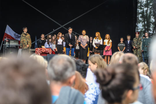 bs-08 września 2018-img_4009.jpg-Piłsudski,pomnik,Swoszowice,Majchrowski,Uroczystość