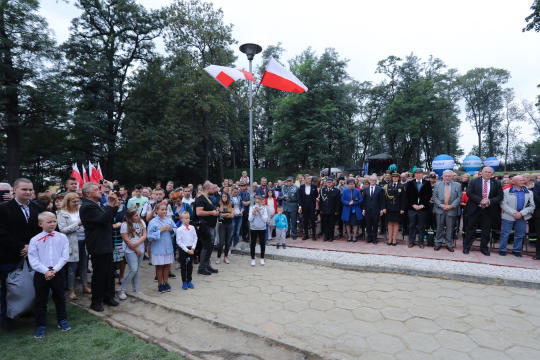 bs-08 września 2018-img_4114.jpg-Piłsudski,pomnik,Swoszowice,Majchrowski,Uroczystość