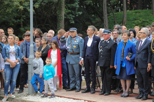 bs-08 września 2018-img_4172.jpg-Piłsudski,pomnik,Swoszowice,Majchrowski,Uroczystość