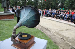 bs-08 września 2018-img_4205.jpg-Piłsudski,pomnik,Swoszowice,Majchrowski,Uroczystość