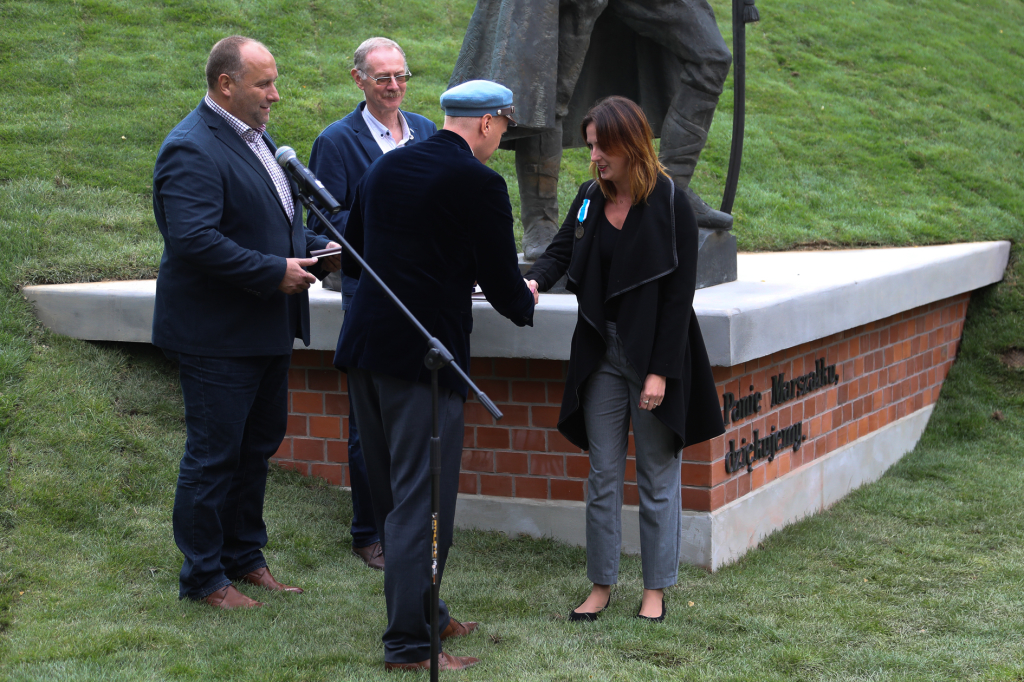 bs-08 września 2018-img_4289.jpg-Piłsudski,pomnik,Swoszowice,Majchrowski,Uroczystość  Autor: B. Świerzowski