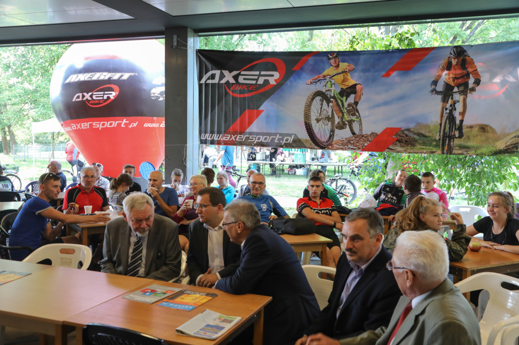 bs-09 września 2018-img_5573.jpg-Biathlon,NCK,Majchrowski,dekoracja  Autor: B. Świerzowski