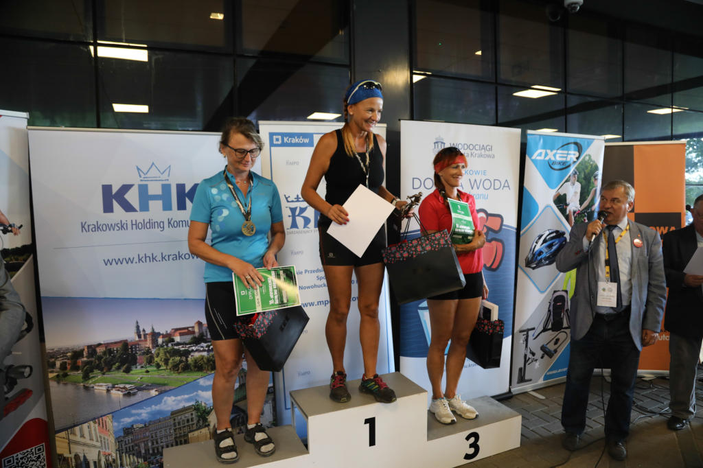 bs-09 września 2018-img_5815.jpg-Biathlon,NCK,Majchrowski,dekoracja  Autor: B. Świerzowski