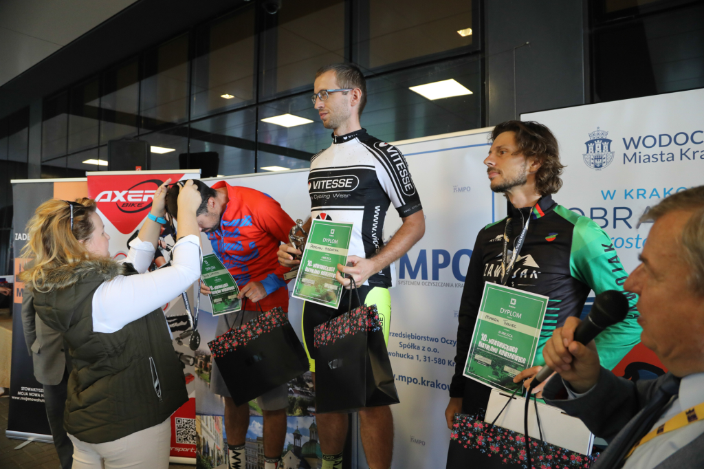 bs-09 września 2018-img_5885.jpg-Biathlon,NCK,Majchrowski,dekoracja  Autor: B. Świerzowski