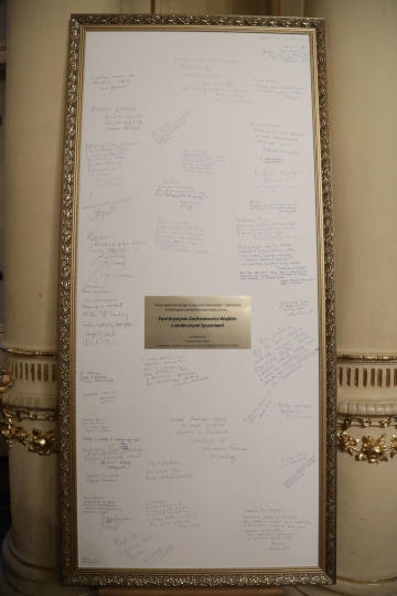 bs-09 września 2018-img_6547.jpg-Skwer,Wajda,Majchrowski,Uroczystość