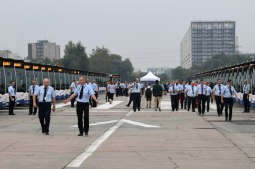dsc_2481 copy.jpg-86 autobusów Mercedes
