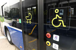 dsc_2672 copy.jpg-86 autobusów Mercedes