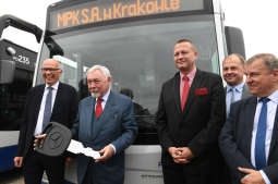 dsc_2790 copy.jpg-86 autobusów Mercedes