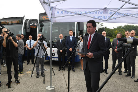 dsc_2806 copy.jpg-86 autobusów Mercedes