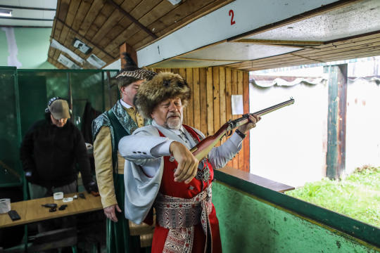 bs-15 września 2018-img_8544.jpg-Strzelanie,Bractwo Kurkowe,Strzelnica,Pasternik,Majchrowski