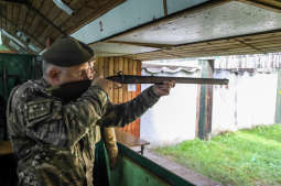 bs-15 września 2018-img_8548.jpg-Strzelanie,Bractwo Kurkowe,Strzelnica,Pasternik,Majchrowski