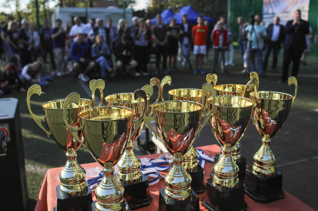 bs-15 września 2018-img_9020.jpg-Tenis,X dzielnica,Kort,Nagrody,Majchrowski  Autor: B. Świerzowski