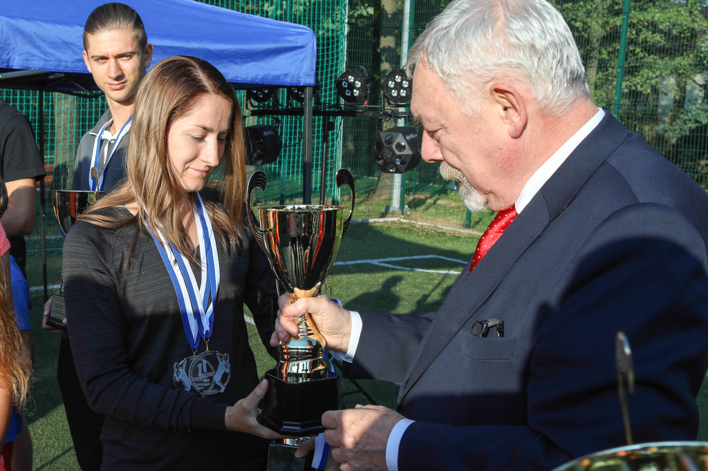 bs-15 września 2018-img_9114.jpg-Tenis,X dzielnica,Kort,Nagrody,Majchrowski  Autor: B. Świerzowski