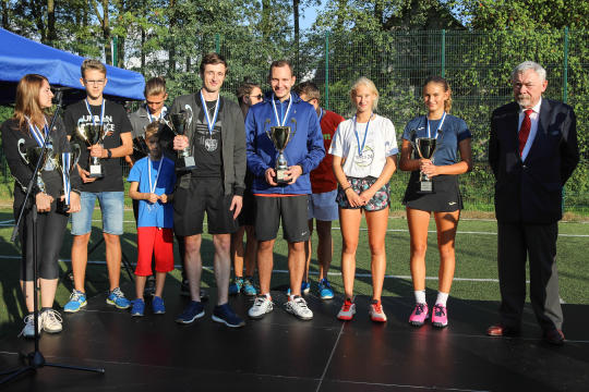 bs-15 września 2018-img_9163.jpg-Tenis,X dzielnica,Kort,Nagrody,Majchrowski