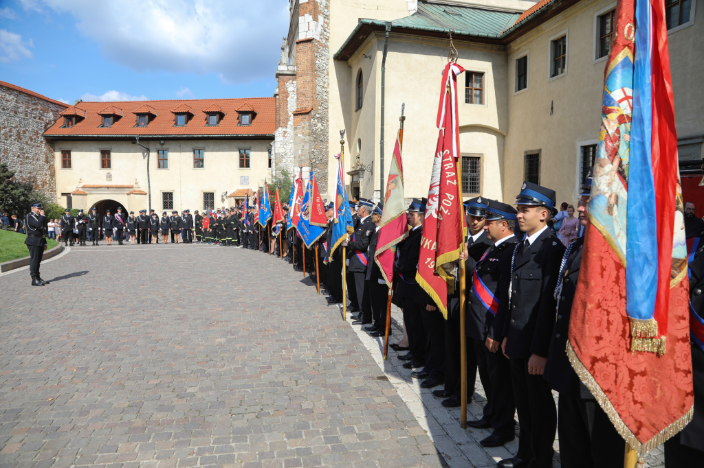 bs-16 września 2018-img_9281.jpg-OSP,Łódź,Tyniec,Majchrowski,Sztandar  Autor: B. Świerzowski