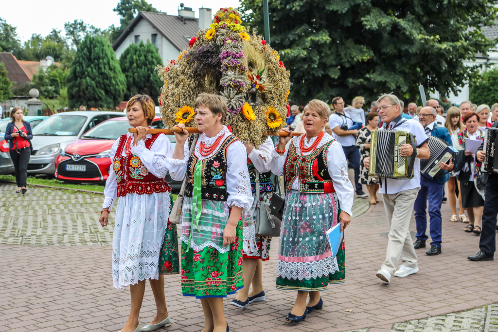 bs-16 września 2018-img_9626.jpg-Dożynki,Dworek Białoprądnicki,Majchrowski,  Autor: B. Świerzowski