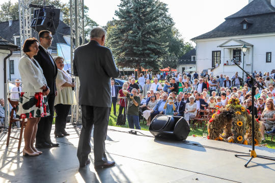 bs-16 września 2018-img_9740.jpg-Dożynki,Dworek Białoprądnicki,Majchrowski,