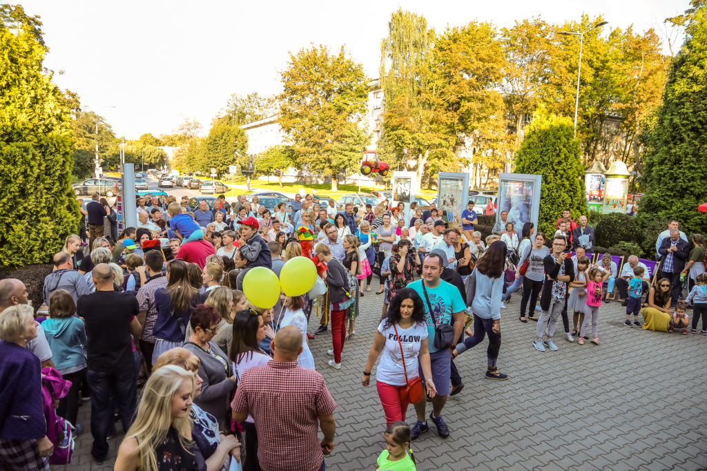 bs-16 września 2018-img_9903.jpg-Teatr ludowy,piknik,Aktorzy,Majchrowski  Autor: B. Świerzowski