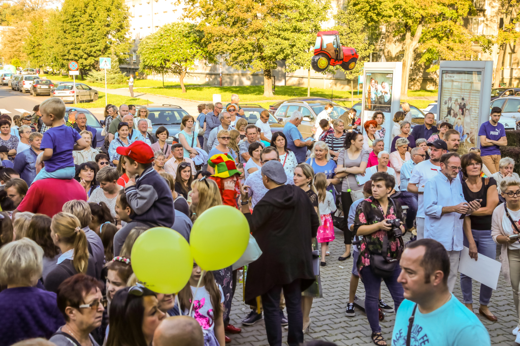 bs-16 września 2018-img_9905.jpg-Teatr ludowy,piknik,Aktorzy,Majchrowski  Autor: B. Świerzowski