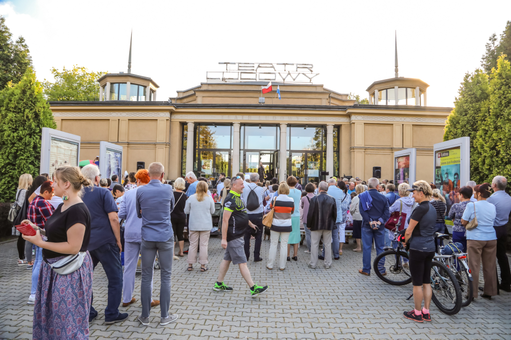 bs-16 września 2018-img_9911.jpg-Teatr ludowy,piknik,Aktorzy,Majchrowski  Autor: B. Świerzowski