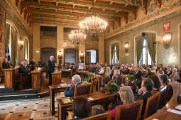 dsc_4056 copy.jpg-„Cracoviae Merenti” Wojciechowi Plewińskiemu i Antoniemu Borg