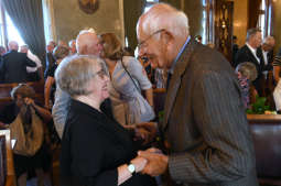 dsc_4085 copy.jpg-„Cracoviae Merenti” Wojciechowi Plewińskiemu i Antoniemu Borg