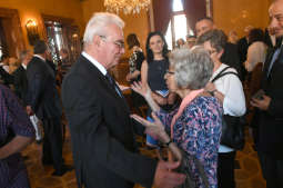 dsc_4116 copy.jpg-„Cracoviae Merenti” Wojciechowi Plewińskiemu i Antoniemu Borg