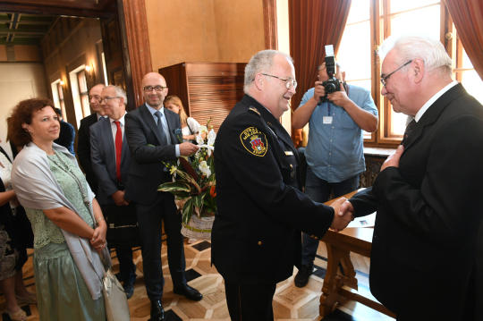 dsc_4142 copy.jpg-„Cracoviae Merenti” Wojciechowi Plewińskiemu i Antoniemu Borg